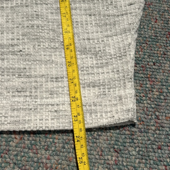 Cyrus medium Dolman style waffle Top - Picture 6 of 10